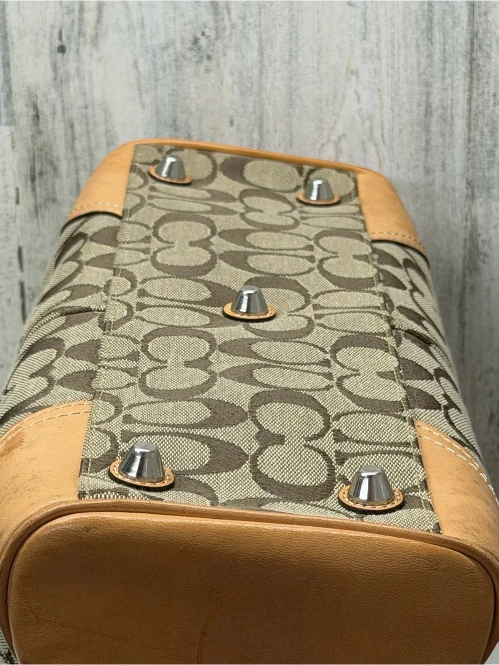 Coach iconic signature